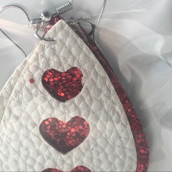 3/$15 Double Layer White and Red Glitter Earrings - Picture 4 of 5